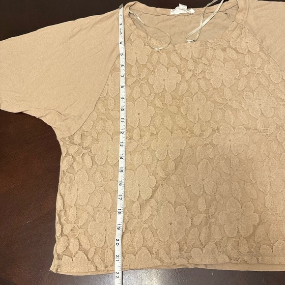 FOREVER 21 Tan Lace Floral Top Size M Medium - Picture 6 of 8